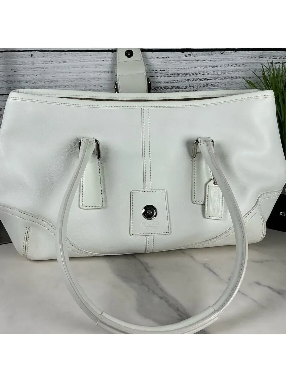 Coach Buckle Vintage Hand Shoulder Bag Soho‎ White Leather Satchel Silver Hardwa